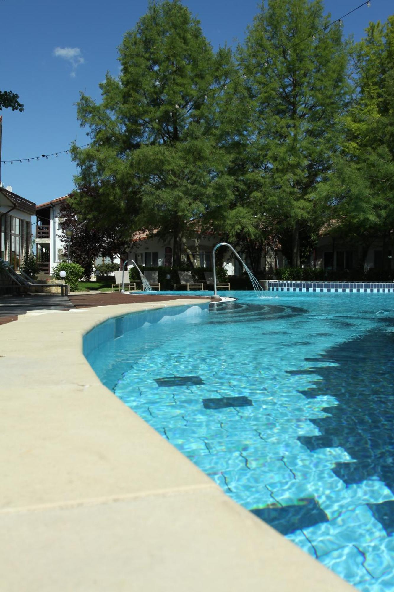 Steaua Apelor Family Resort Nufaru Bagian luar foto