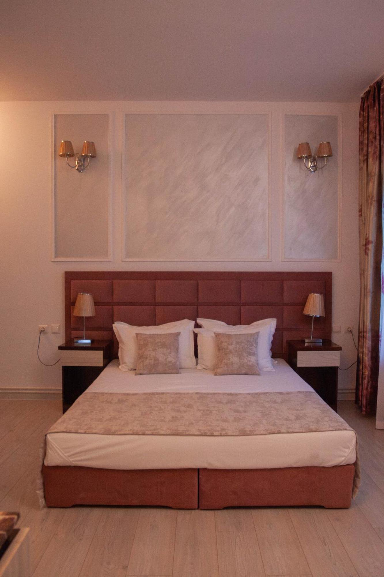 Steaua Apelor Family Resort Nufaru Bagian luar foto