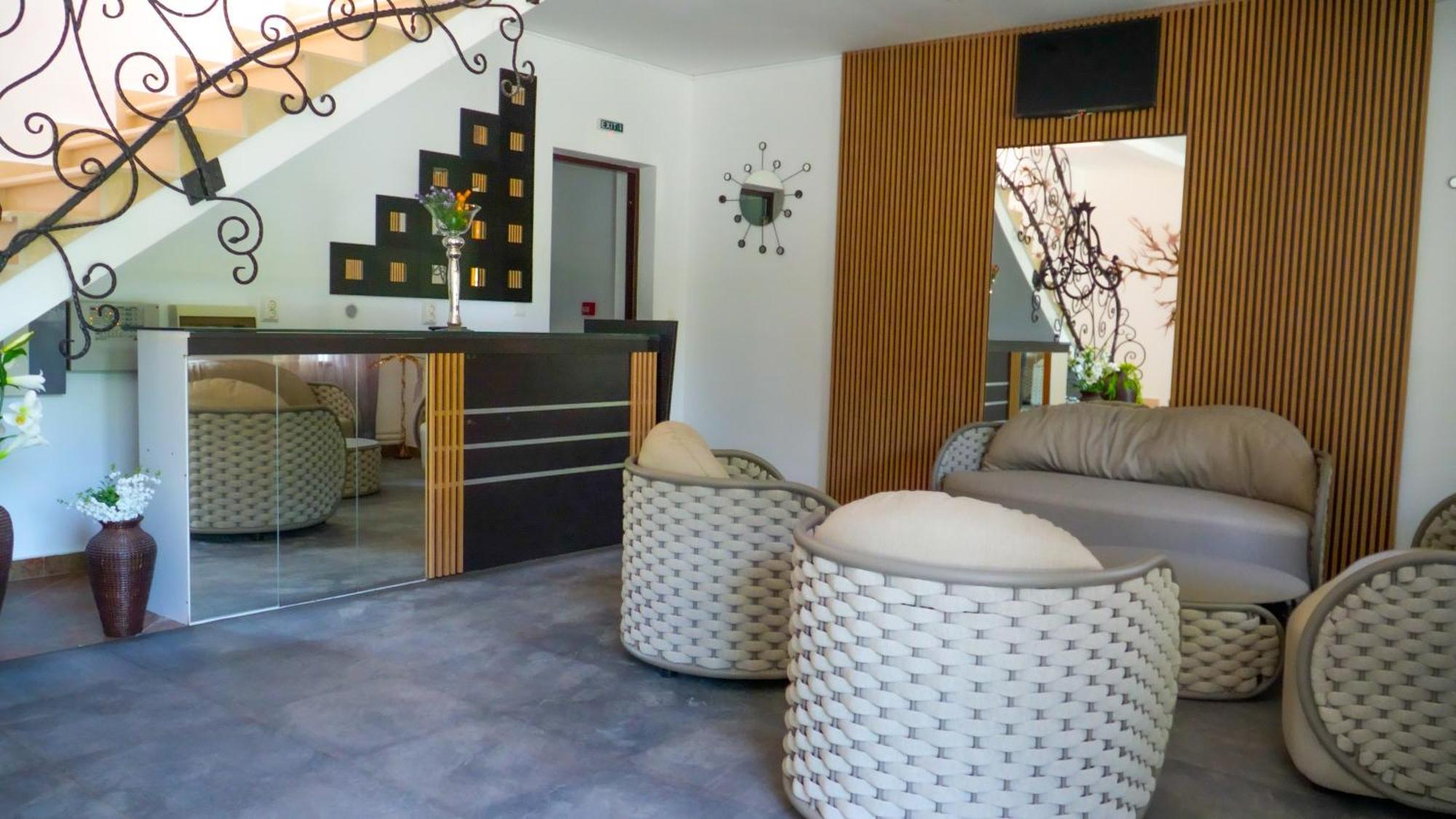 Steaua Apelor Family Resort Nufaru Bagian luar foto